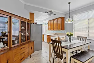 39815 Highbury Dr, Murrieta, CA 92563 - Photo 18