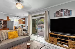 39815 Highbury Dr, Murrieta, CA 92563 - Photo 14