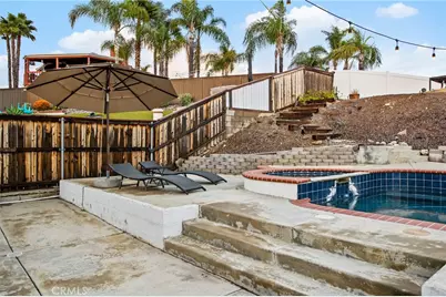 29710 Longhorn Drive, Canyon Lake, CA 92587 - Photo 32