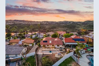 29710 Longhorn Drive, Canyon Lake, CA 92587 - Photo 8