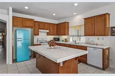 29811 Camden, Murrieta, CA 92563 - Photo 8