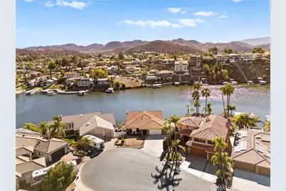 30291 Hiding Bass Place, Canyon Lake, CA 92587 - Photo 4