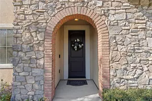 42545 Lyles Dr, Temecula, CA 92592 - Photo 2