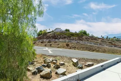 42160 Calle Barbona, Temecula, CA 92592 - Photo 38