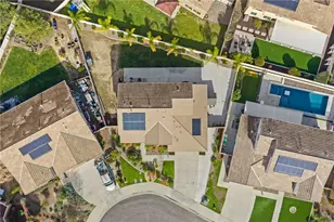 30100 Sutton Ct, Menifee, CA 92584 - Photo 4