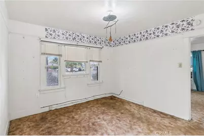 220 S State Street, Hemet, CA 92543 - Photo 12