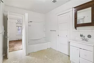 220 S State St, Hemet, CA 92543 - Photo 16