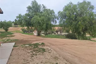 40752 El Pequito, Hemet, CA 92544 - Photo 6