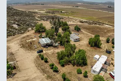 2100 S State, Hemet, CA 92543 - Photo 48