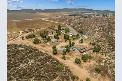 2100 S State, Hemet, CA 92543 - Photo 60