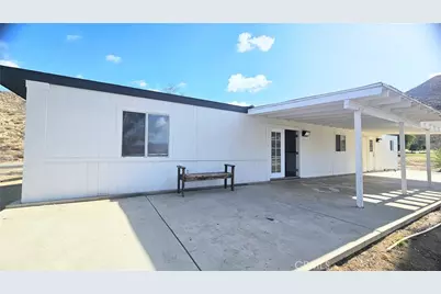 2100 S State, Hemet, CA 92543 - Photo 38