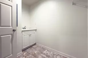 32297 Wild West Ct, Winchester, CA 92596 - Photo 14