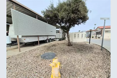 1295 S Cawston Avenue, Hemet, CA 92545 - Photo 2