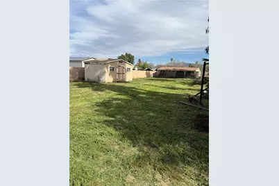 31090 Orange, Nuevo, CA 92567 - Photo 6