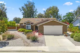 31475 Corte Mallorca, Temecula, CA 92592 - Photo 2