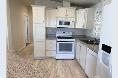 4400 W Florida #215, Hemet, CA 92545 - Photo 6