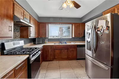 21985 Maumee Road, Apple Valley, CA 92308 - Photo 14