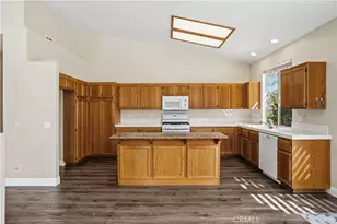 1303 Carriage Ln, Corona, CA 92878 - Photo 18