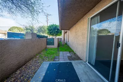 640 W 4th #101, Long Beach, CA 90802 - Photo 18