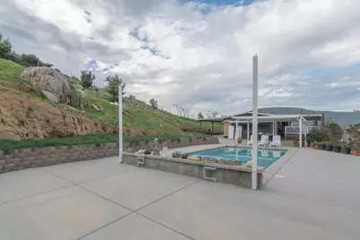 26460 Dale, Hemet, CA 92545 - Photo 24