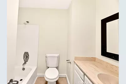 1325 W Latham, Hemet, CA 92543 - Photo 26