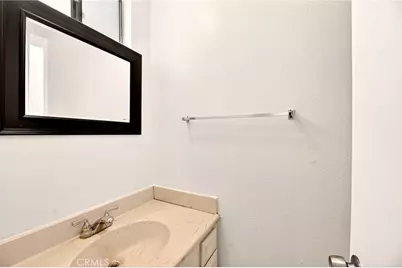 1325 W Latham, Hemet, CA 92543 - Photo 16