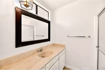 1325 W Latham, Hemet, CA 92543 - Photo 30