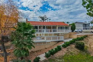 30649 Sea Horse, Canyon Lake, CA 92587 - Photo 6