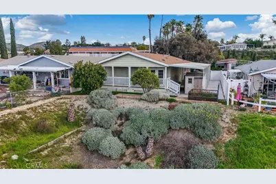 38141 Via La Colina, Murrieta, CA 92563 - Photo 48
