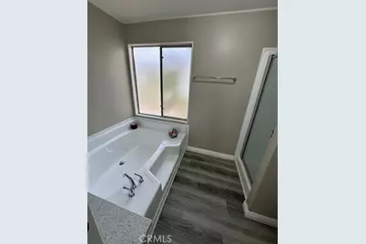 880 N. Lake Steet #69, Hemet, CA 92544 - Photo 10