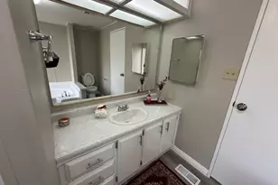 880 N Lake Steet, Hemet, CA 92544 - Photo 12