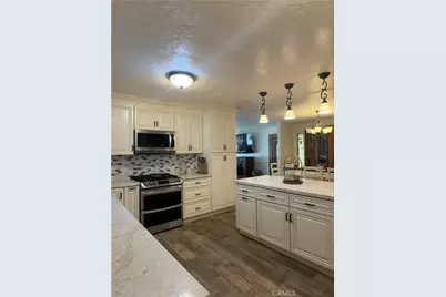 1025 S Lyon, Hemet, CA 92543 - Photo 6