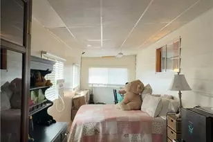 1025 S Lyon, Hemet, CA 92543 - Photo 14