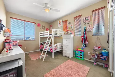 40755 Knollwood Court, Palmdale, CA 93551 - Photo 26