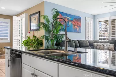 40755 Knollwood Court, Palmdale, CA 93551 - Photo 10