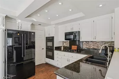 2380 Bloomfield, Corona, CA 92882 - Photo 8