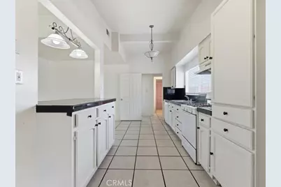 1032 W Avenue J14, Lancaster, CA 93534 - Photo 8