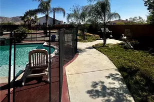 28675 Suffolk Downs, Moreno Valley, CA 92555 - Photo 4
