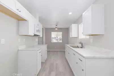 2124 San Padre, Hemet, CA 92545 - Photo 2