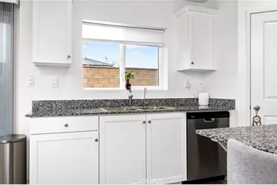 30551 Bel Air Court, Winchester, CA 92596 - Photo 12