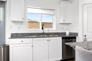 30551 Bel Air Ct, Winchester, CA 92596 - Photo 12