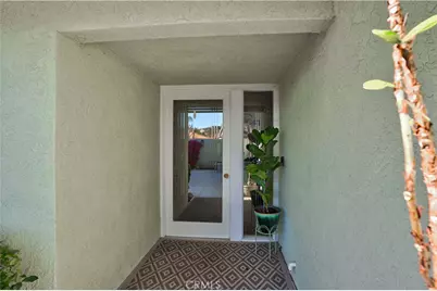 22568 Castle Crag Drive, Canyon Lake, CA 92587 - Photo 10