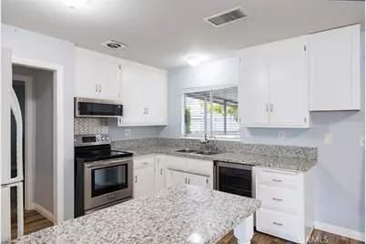 861 Majela, Hemet, CA 92543 - Photo 6