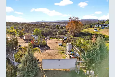 38950 Hoss Street, Temecula, CA 92592 - Photo 6