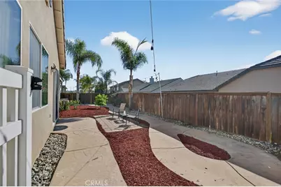 39823 Payton Court, Murrieta, CA 92563 - Photo 42