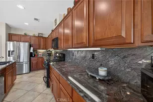 39823 Payton Ct, Murrieta, CA 92563 - Photo 20