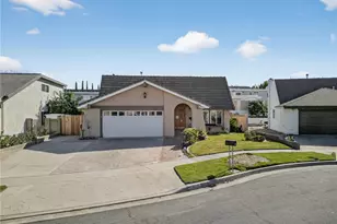 6116 E Paseo Rio Azul, Anaheim, CA 92807 - Photo 2
