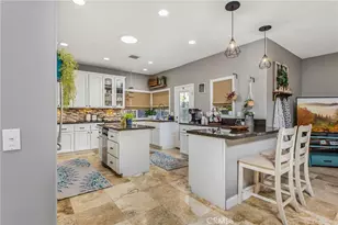 29110 Longhorn, Canyon Lake, CA 92587 - Photo 2