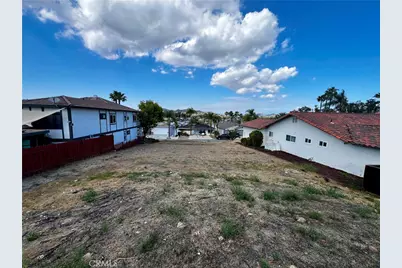 23221 Gray Fox, Canyon Lake, CA 92587 - Photo 2