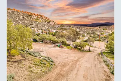 31300 Ruth Lane, Homeland, CA 92548 - Photo 28